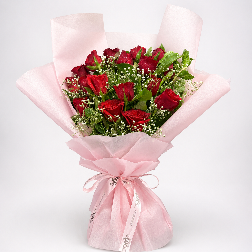 Red Roses & Bento Cake